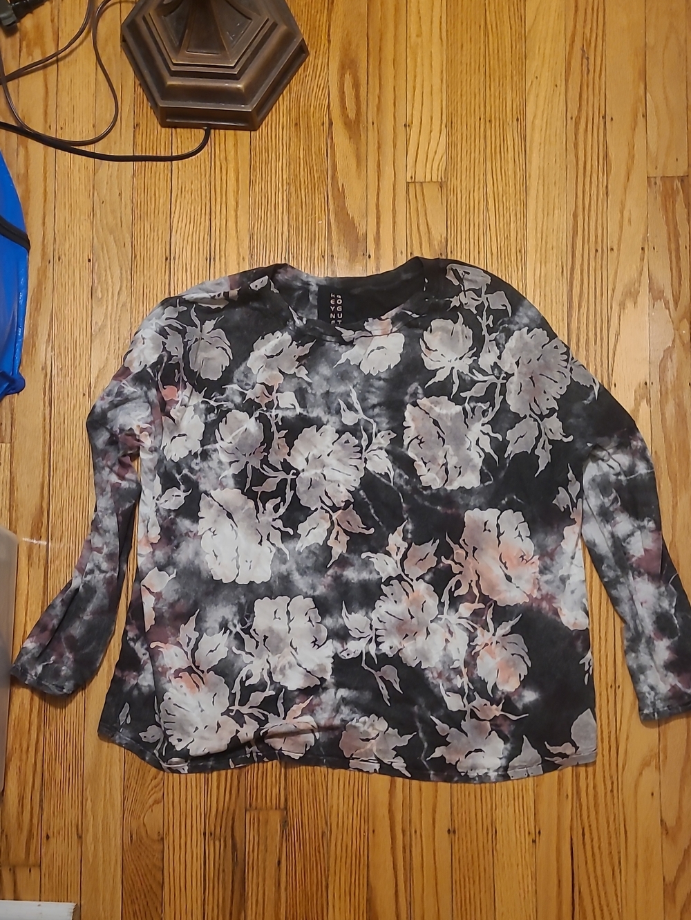 Women’s Floral Tie-Dye Long Sleeve Tee - Black and Blush